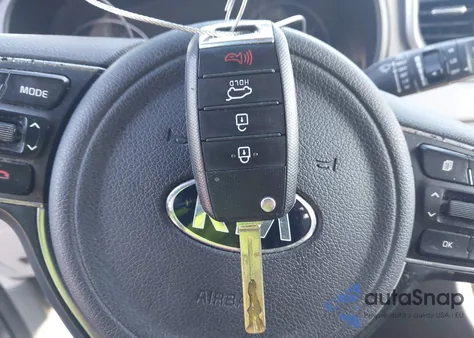 2017 Kia Sportage Lx z USA, uszkodzony, nr VIN KNDPM3AC0H7051224